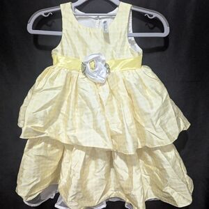 Girls Yellow Dress White Floral Detail Size 4T Good Condition